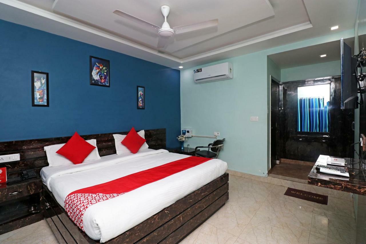 Oyo 26803 Hotel City Inn Faizābād Екстериор снимка